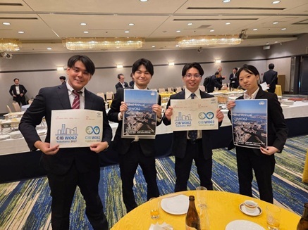 学生集合写真.jpg